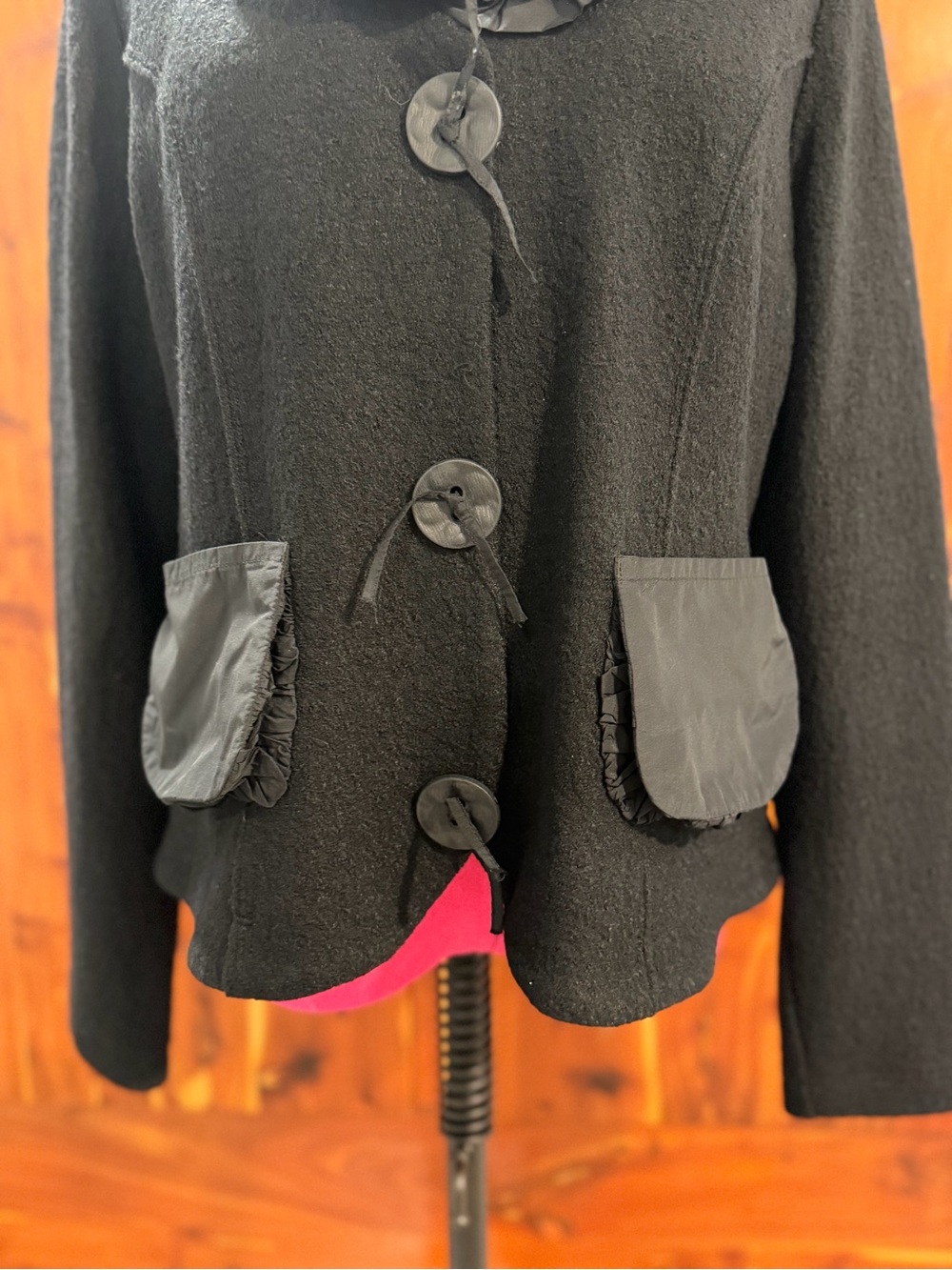 Jane and John Tricotto Black Ruffle-Collar Blazer with Patch Pockets Size XL - Picture 3 of 16